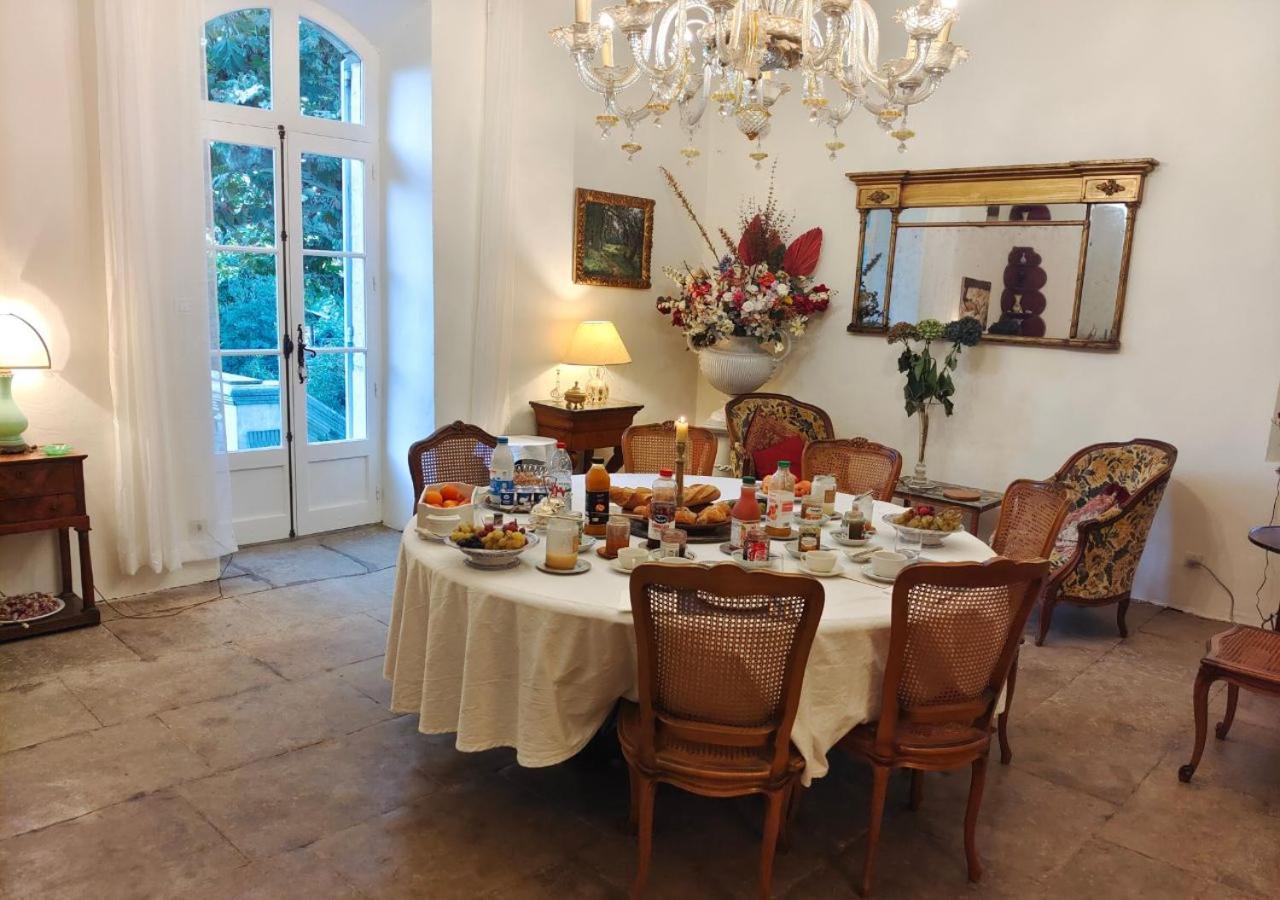Rue Du Chateau A Cabrieres D'Avignon Bed & Breakfast Exterior photo
