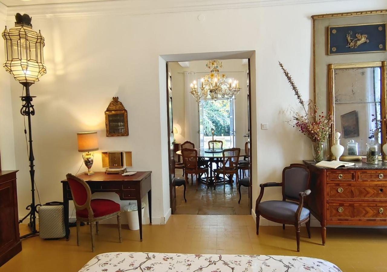 Rue Du Chateau A Cabrieres D'Avignon Bed & Breakfast Exterior photo