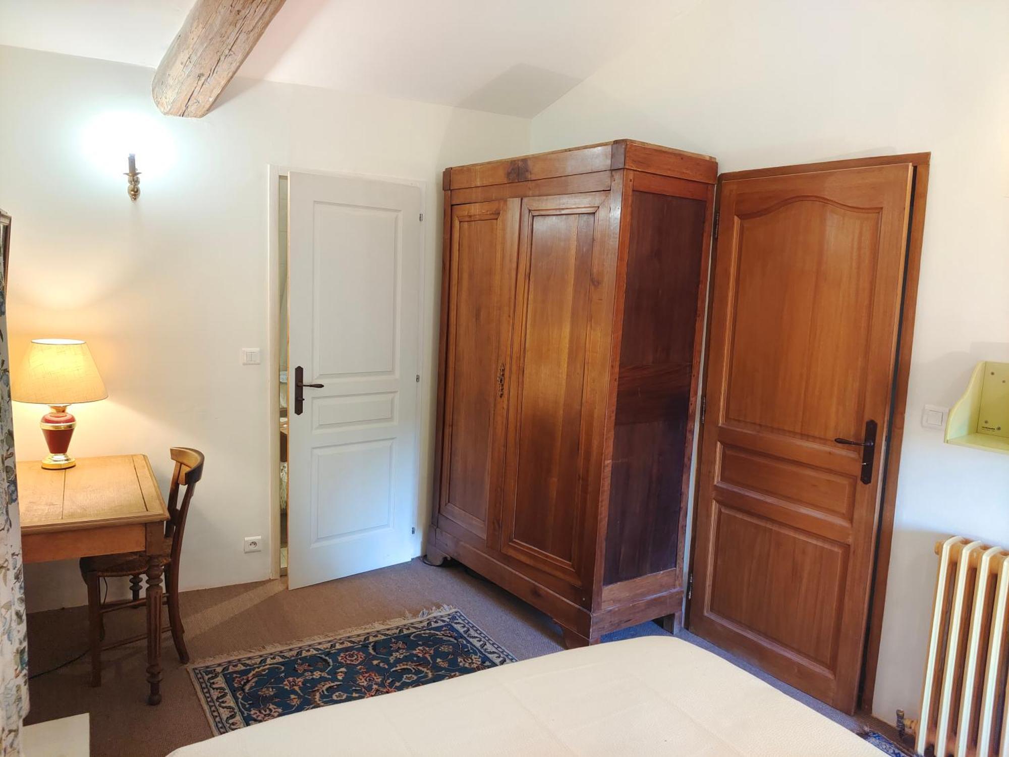 Rue Du Chateau A Cabrieres D'Avignon Bed & Breakfast Exterior photo
