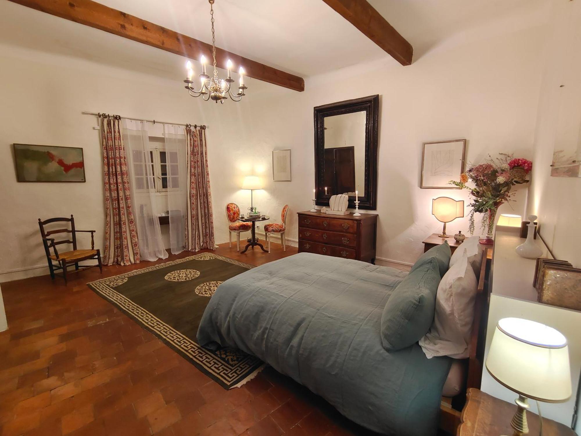Rue Du Chateau A Cabrieres D'Avignon Bed & Breakfast Exterior photo